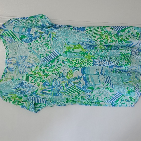 Lilly Pulitzer Tops - Lilly Pulitzer NWOT Palm Beach Florida top